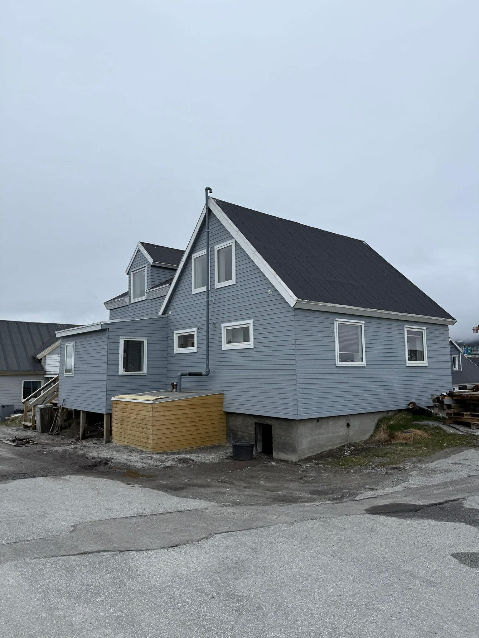 Kirkevej 9
