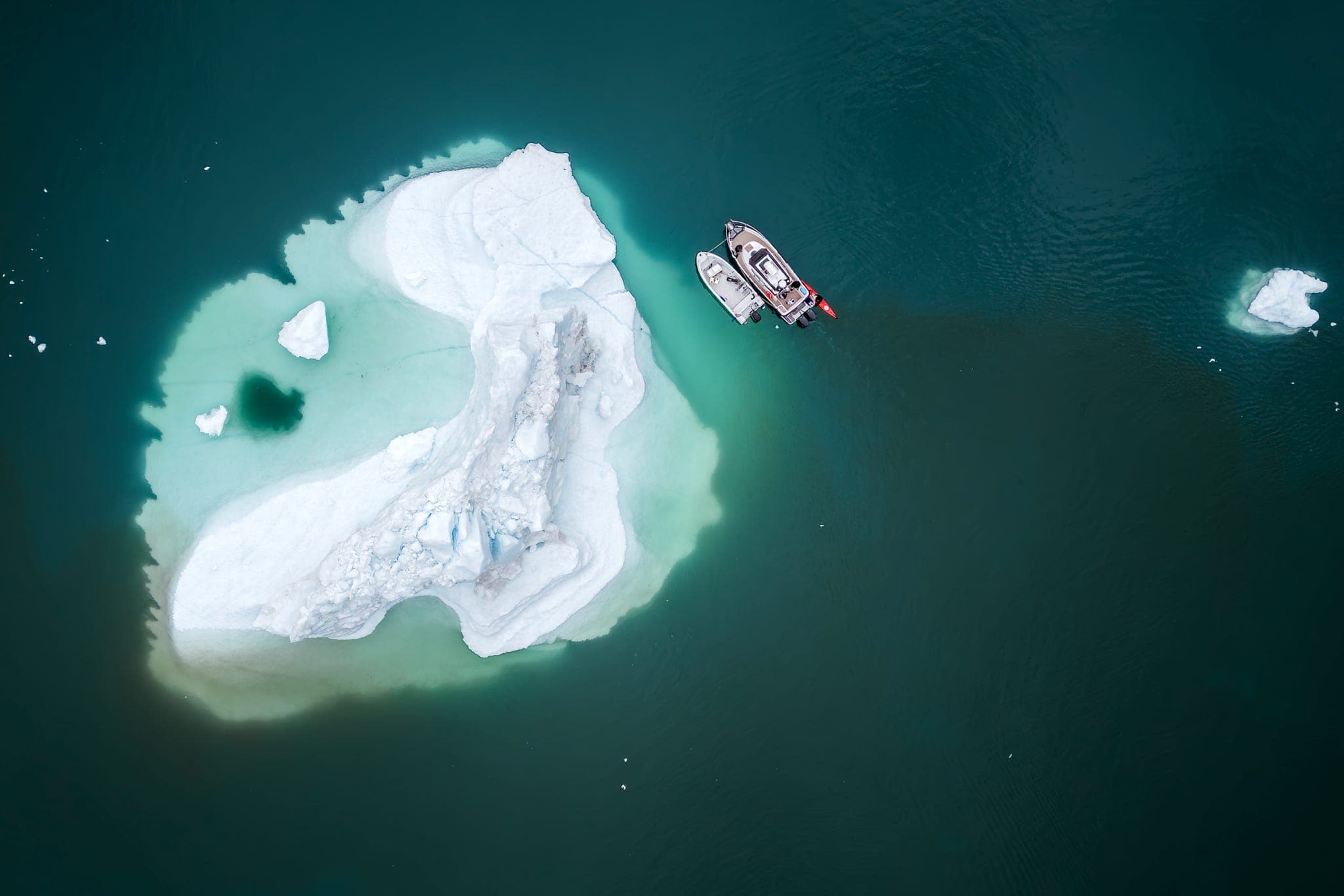 Icefjord Tour – Sailing Through Greenland’s Floating Ice